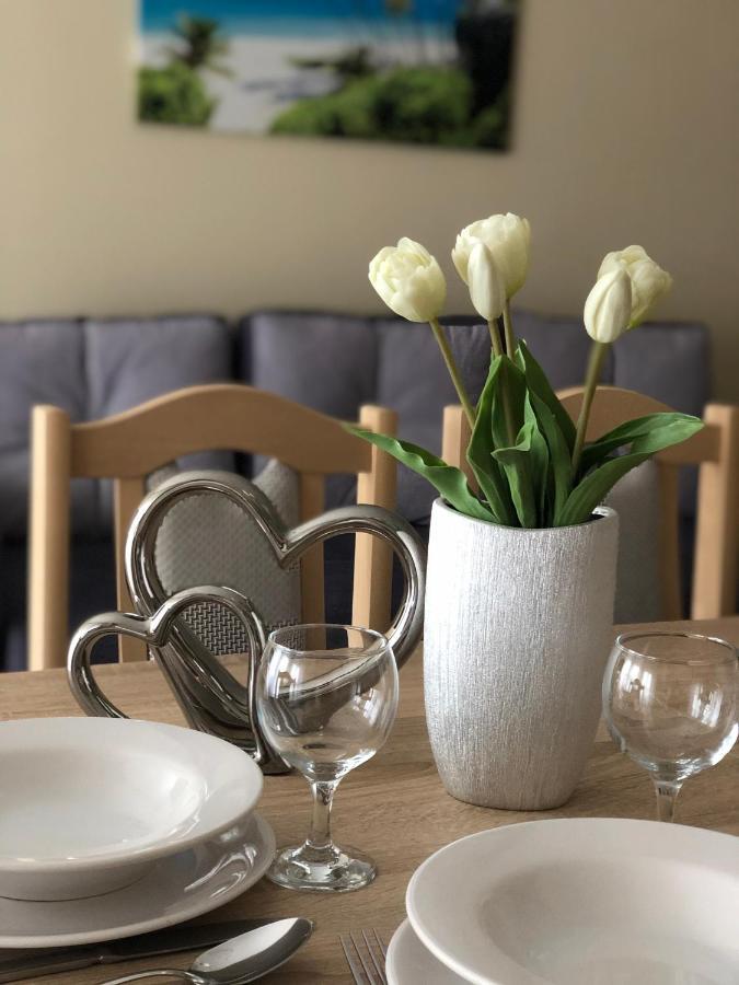 Alina Apartmanok Hajdúszoboszló Exterior foto