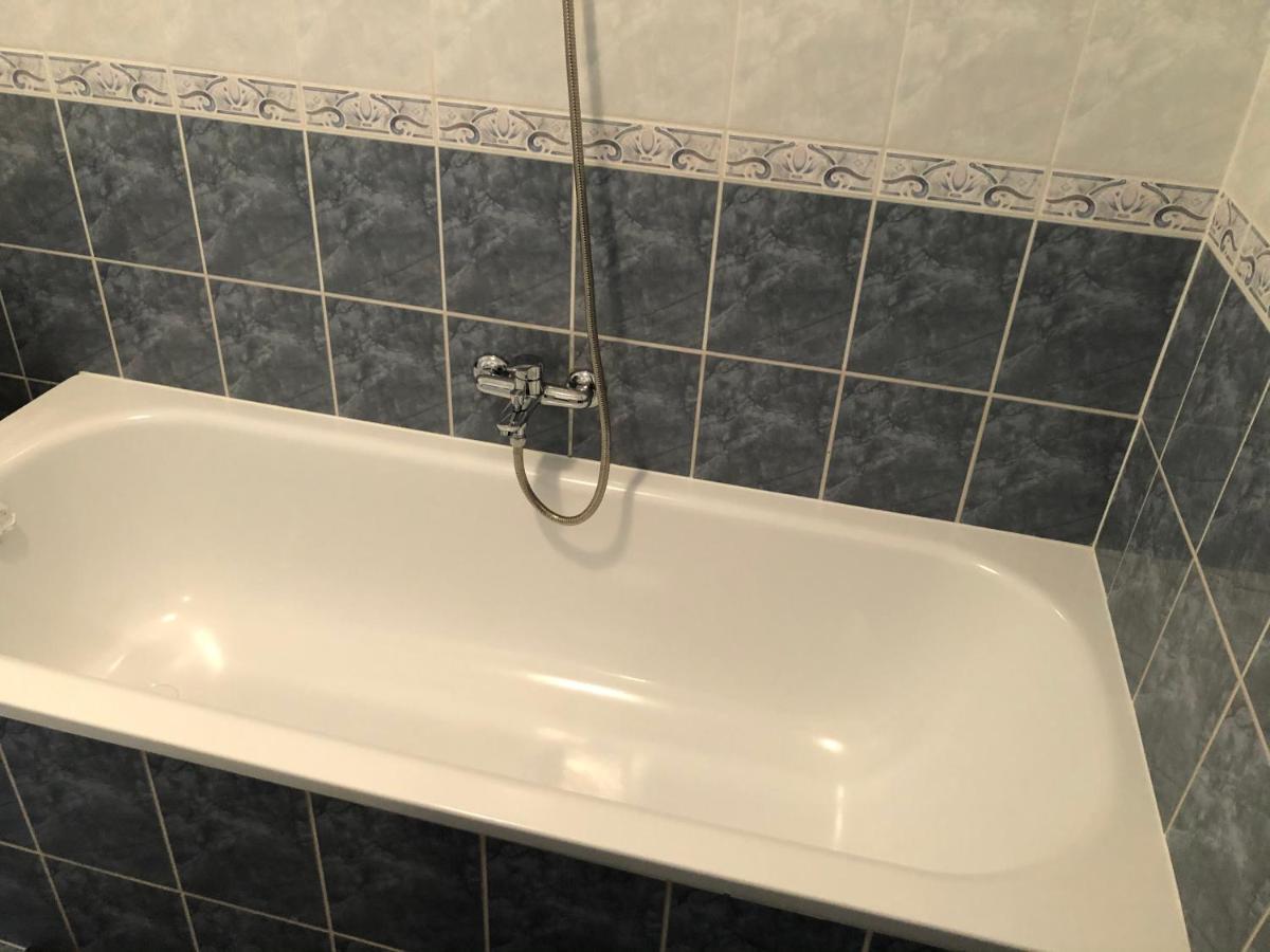 Alina Apartmanok Hajdúszoboszló Exterior foto