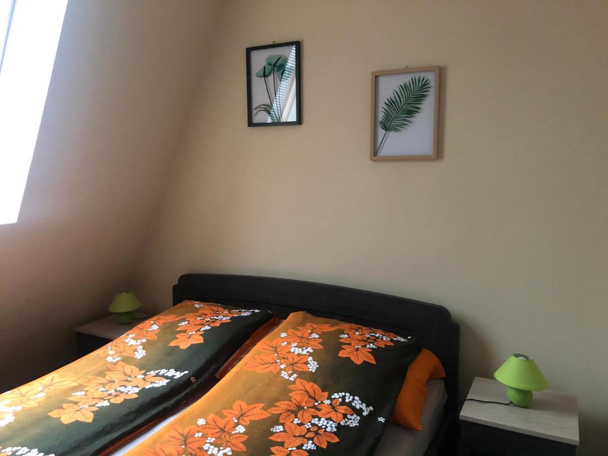 Alina Apartmanok Hajdúszoboszló Exterior foto