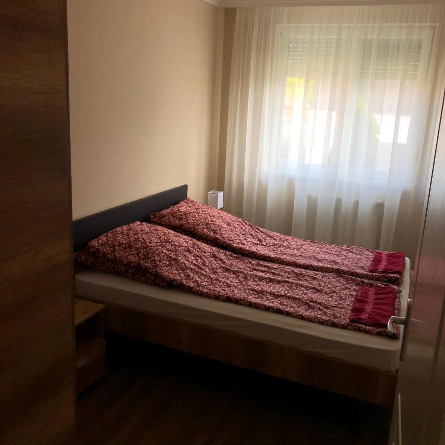 Alina Apartmanok Hajdúszoboszló Exterior foto