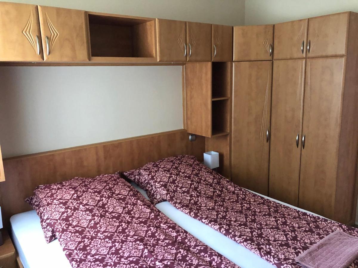 Alina Apartmanok Hajdúszoboszló Exterior foto